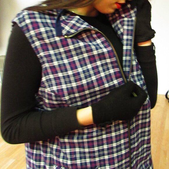 Chekered Vest , vintage sleevless vest - Picture 4 of 4